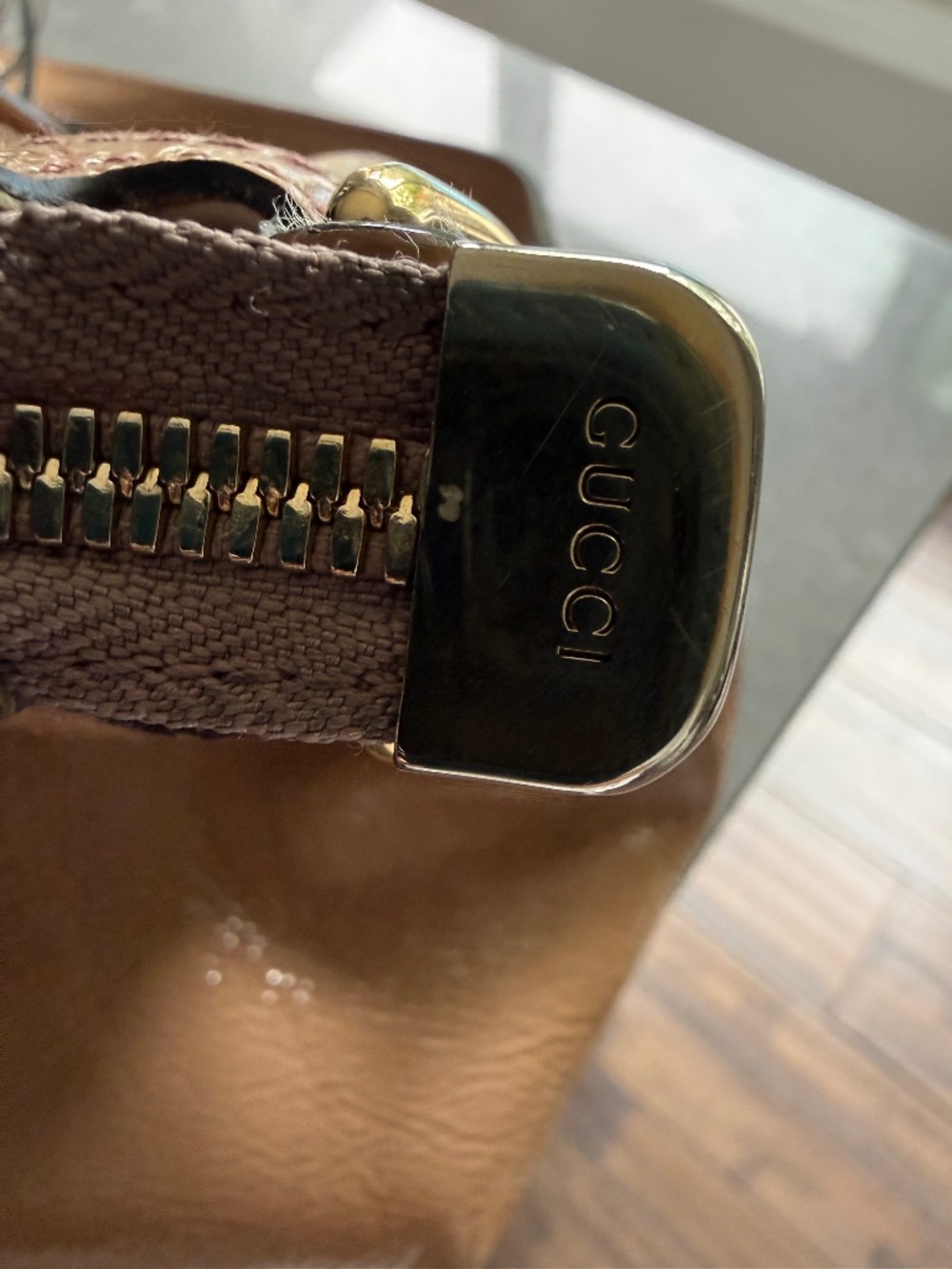 Authentic Gucci Soho Two Way - Picture 7 of 11
